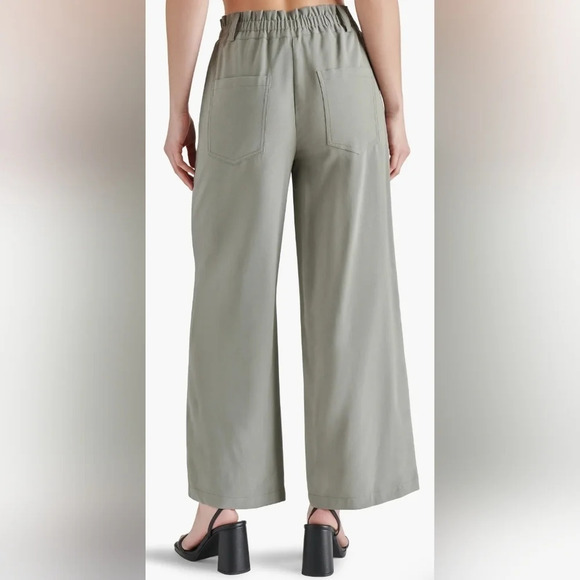 Steve Madden Paperbag Waist Wide Leg Utility Pants - Picture 2 of 9
